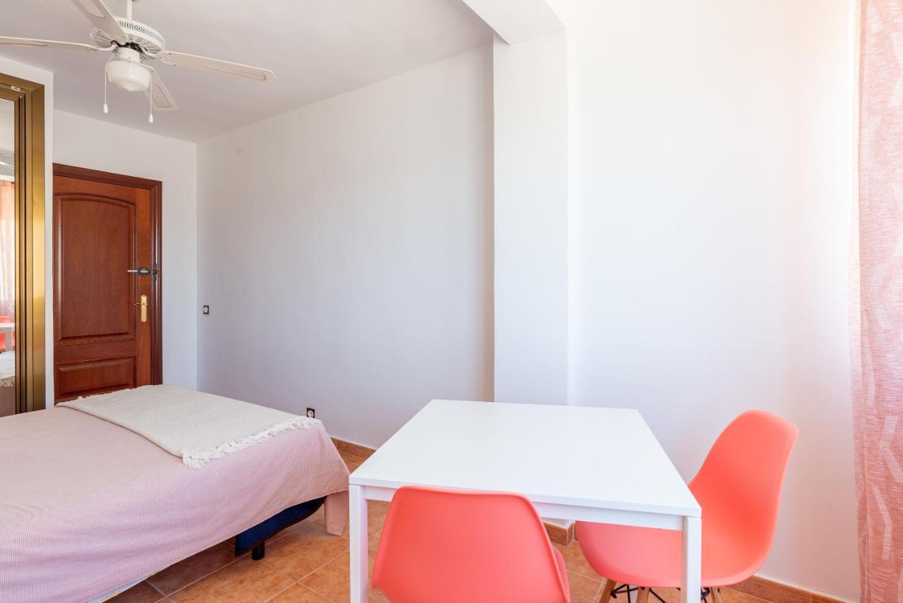 Apartamento Sunny Harbor House Málaga Exterior foto
